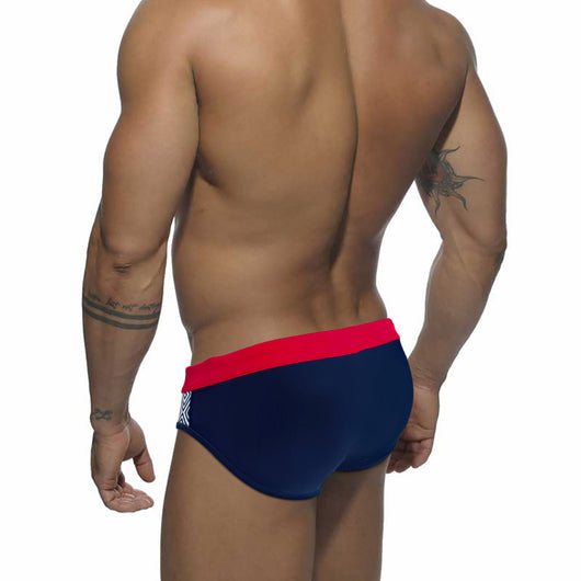 Copa de Relleno para Traje de Baño de Hombre - Triangular 3D y Discreta - Image 3
