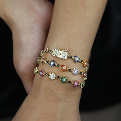 Pulsera de Circonia Floral para Mujer - Joyería Minimalista Elegante - Image 7