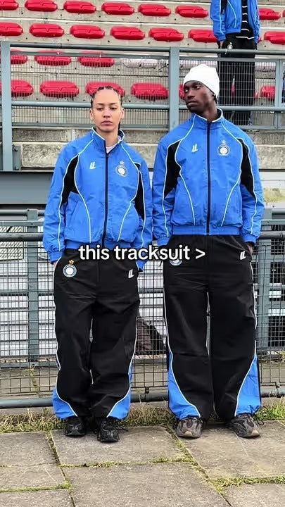 Pantalones Deportivos Casuales con Rayas y Bordado de Equipo - Image 21