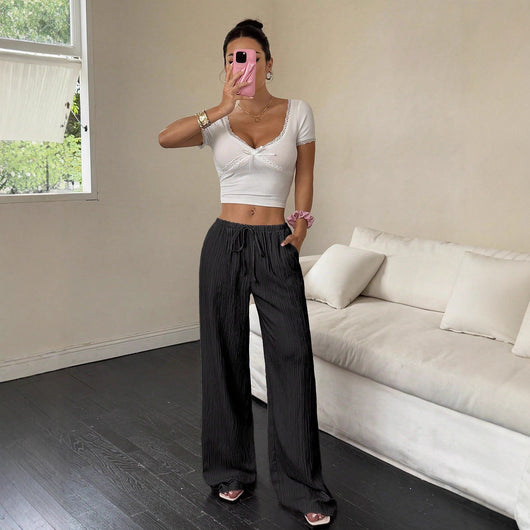Pantalones Casuales para Mujer con Cintura Ajustable y Detalles de Cordones - Image 3