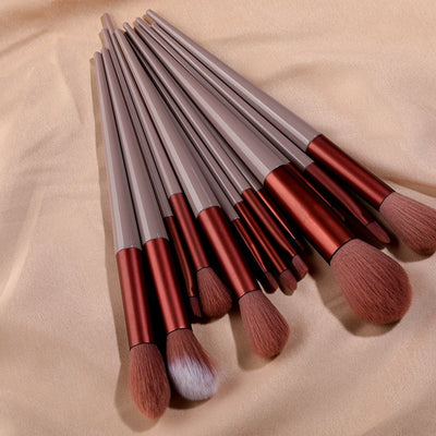 Set de 13 Brochas de Maquillaje Flor Púrpura con Cerdas Suaves - Image 12