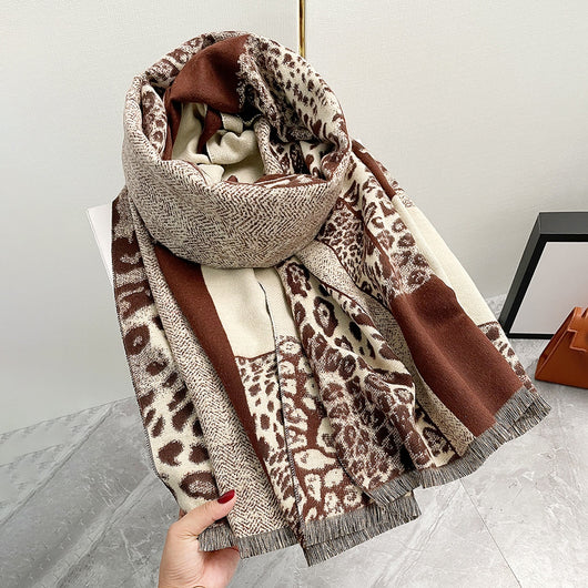 Bufanda Gruesa de Leopardo Bicolor - Elegancia y Calidez para Otoño e Invierno - Image 12