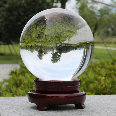 Bola de Cristal con Base de Madera - Image 4