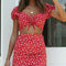 Conjunto de Falda Plisada con Encaje y Blusa Elegante para Mujer
