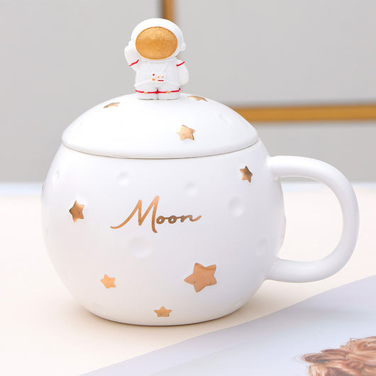 Taza Cerámica Astronauta con Tapa y Cuchara - Diseño Planeta - Image 10