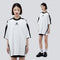 Playera Unisex Diseño Minimalista con Costuras Blanco y Negro