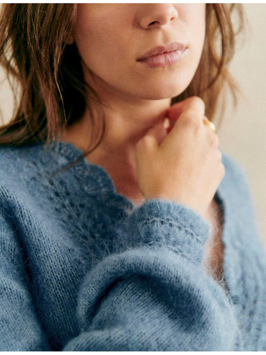 Cardigan Mohair Azul Neblina Tejido Cuello V Mangas Abullonadas - Image 15