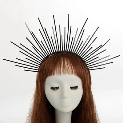 Diadema Gótica con Halo Dorado Exagerado - Image 10