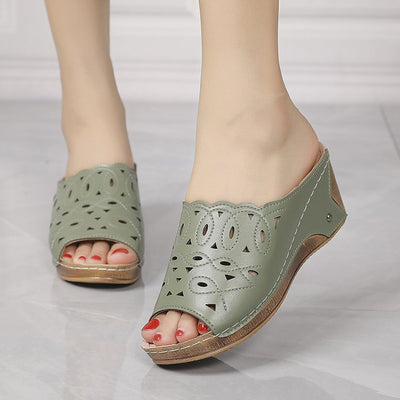 Sandalia Cuña Slip-On con Punta Abierta para Mujer - Image 24