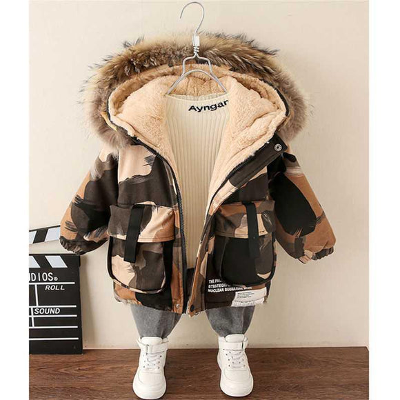 Chaqueta Acolchada Infantil Camuflaje Estilo Internacional para Invierno