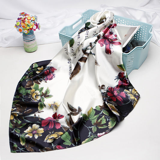 Pañuelo de Seda Artificial Estampado Retro - Accesorio Versátil para Mujer