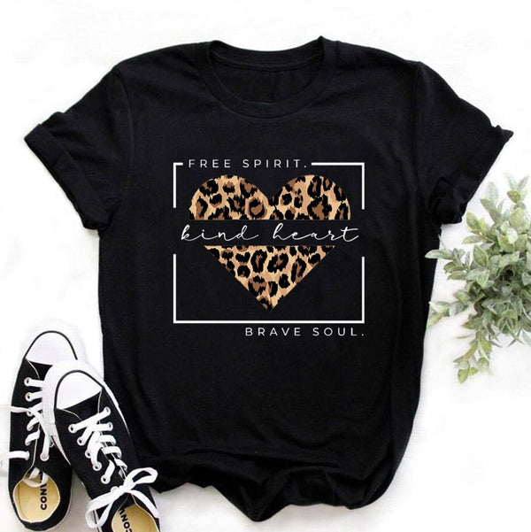 Playera Estilo Oeste con Estampado de Leopardo y Labios - Manga Corta para Mujer Verano