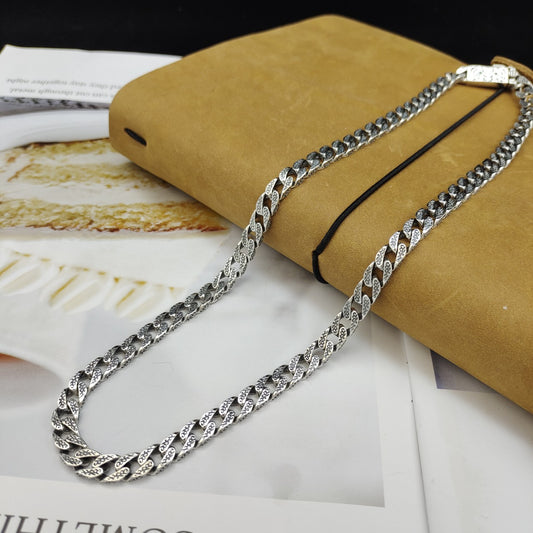 Collar de Plata Esterlina para Hombre Año del Tigre Diseño Minimalista