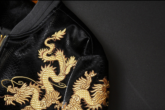 Chaqueta Cardigan Beisbolera con Bordado Dorado - Image 9