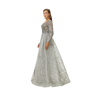 Vestido de Noche Elegante con Encaje Calado y Textura Luxury - Image 2