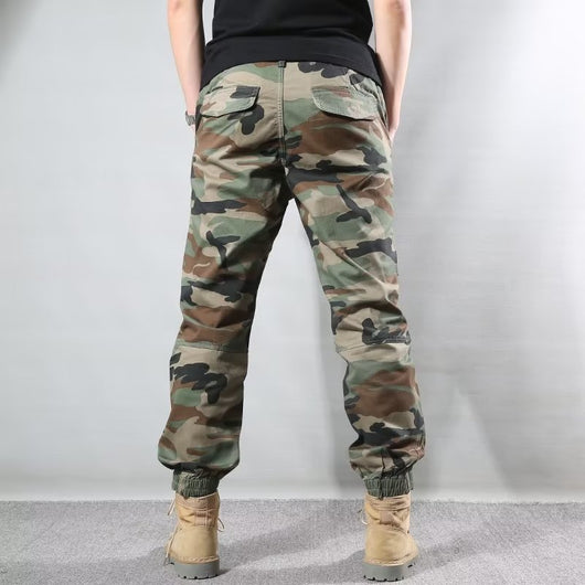 Pantalones Cargo Retro Estilo Japonés con Camuflaje y Corte Tobillero - Image 17