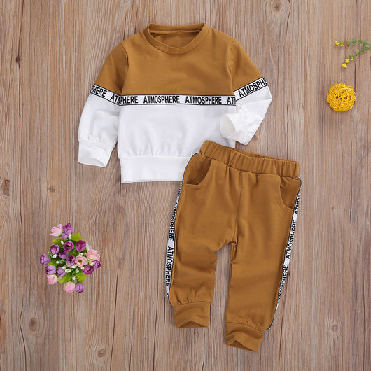 Conjunto Infantil Moderno con Sudadera y Pantalón Elástico - Image 3