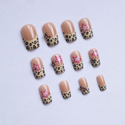 Uñas de Manicura Leopardo Francés con Estrella y Perla Diamantada - Image 8