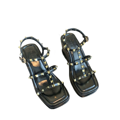 Sandalias Romanas con Cuña y Punta Cuadrada - Image 3