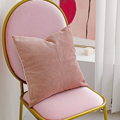 Almohada Decorativa Nordic Rosa Palo con Detalles en Contraste - Image 7