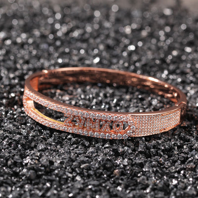 Pulsera de Letras con Incrustaciones de Cobre y Circón de 11MM - Image 29