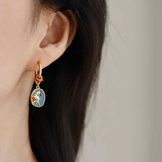 Aretes Dorados Flor Reversible Dos Caras - Image 2