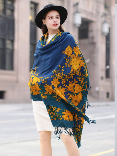 Bufanda de Lana Pura con Estampado de Capa - Image 11