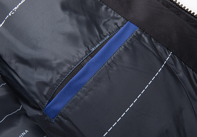 Chaqueta Acolchada con Capucha para Hombre en Plumón Blanco - Image 15