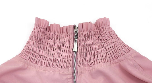 Blusa Elegante de Cuello Alto con Pliegues y Encaje - Image 11