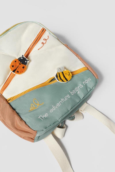 Mochilas Infantiles con Diseños de Animales y Combinación de Colores - Image 10