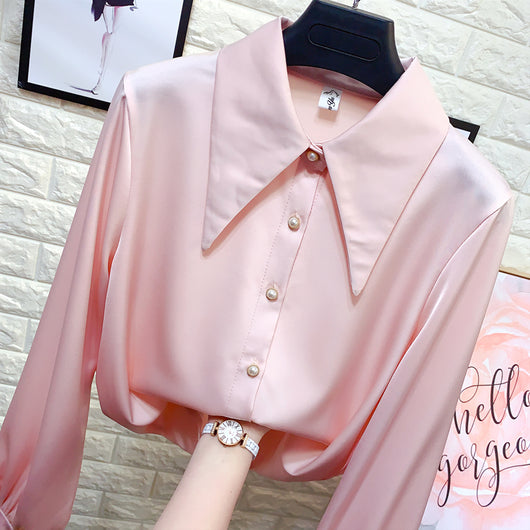 Blusa de Gasa con Botones de Perla y Cuello Puntiagudo - Image 21