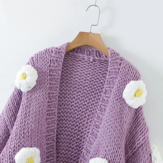 Cardigan Tejido a Mano con Flores 3D - Suéter Crochet Slim para Mujer - Image 11