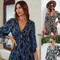 Jumpsuit Holgado con Escote V, Estampado y Detalles Recortados en Gasa