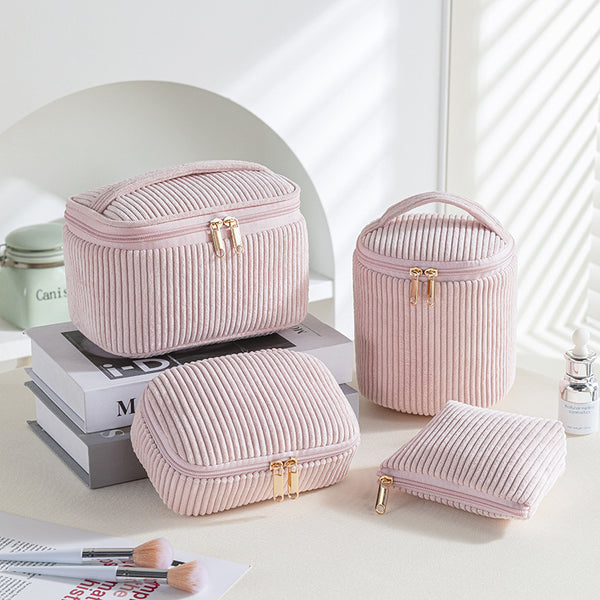 Juego de Bolsas de Viaje para Maquillaje de Franela - Set de 4 Piezas - Image 5