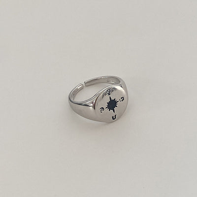 Anillo de Plata Esterlina con Elemento Tallado - Image 3