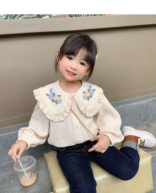 Blusa Infantil Coreana Blanca con Bordados Elegantes - Image 2