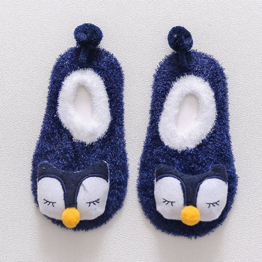 Calcetines Antideslizantes con Diseño de Muñecos 3D para Primavera y Otoño - Image 7