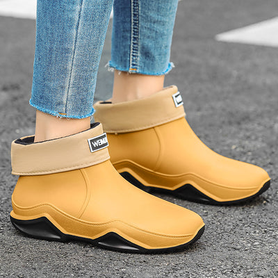 Botas Cortas Impermeables para Hombre - Calzado Outdoor Resistente al Agua - Image 2