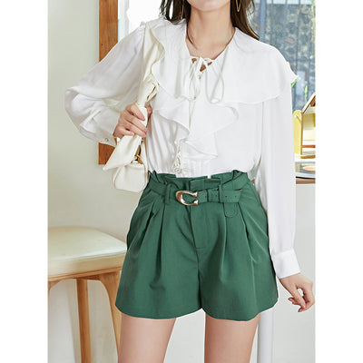 Blusa Blanca para Mujer con Corbata de Perlas y Cuello Hoja de Loto - Image 5