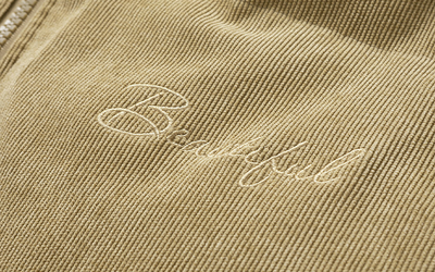 Chaqueta de Pluma Corta para Hombre con Bordado - Diseño Liso - Image 14