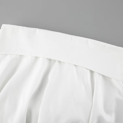 Top Satinado Sensual sin Espalda con Tirantes - Image 21