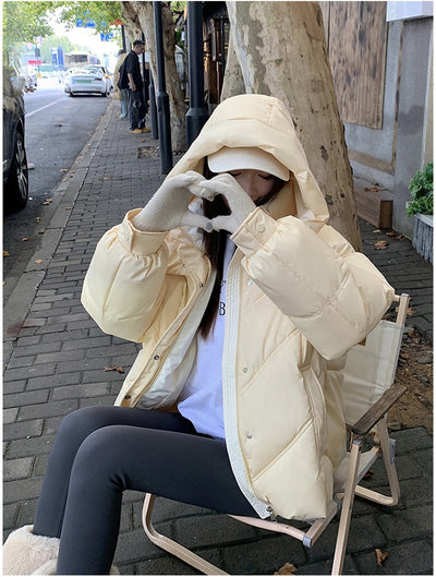 Chaqueta Acolchada Corta para Mujer con Capucha - Impermeable y Térmica - Image 25