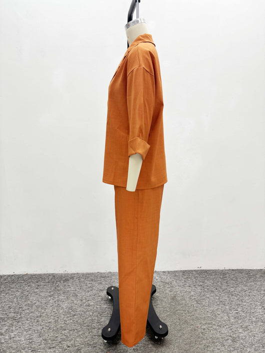 Conjunto de Dos Piezas: Camisa Suelta con Solapa y Pantalón Recto de Talle Alto - Image 9