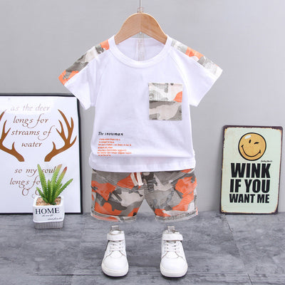 Conjunto de Shorts y Playera de Manga Corta para Niño