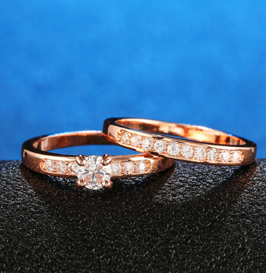 Anillo de Oro Rosado con Diamantes - Image 10