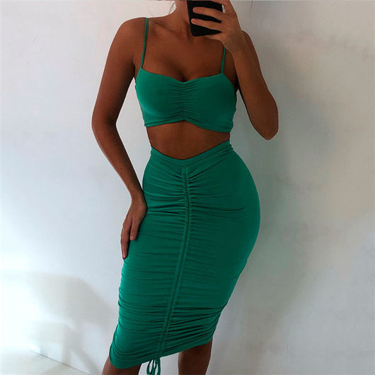 Conjunto Crop Top y Falda Plisada con Tirantes - Image 11