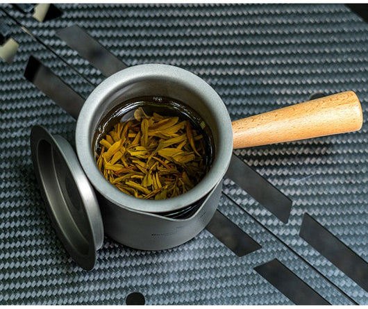 Taza de Té Titanio Puro con Colador Integrado y Asa Larga - Image 13