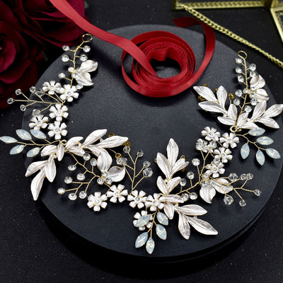 Cinturón de Cadena Decorativa con Flores y Cristales - Diseño Artesanal Europeo - Image 8