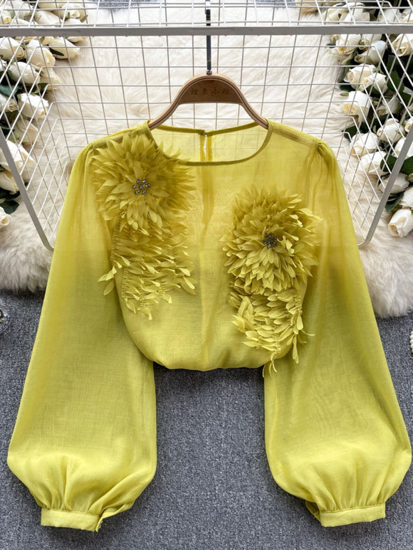 Blusa Slim Fit con Flores 3D y Mangas Abullonadas para Mujer
