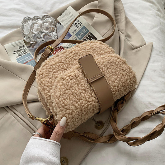 Bolsa Bandolera de Peluche Otoño Invierno - Diseño Minimalista - Image 20